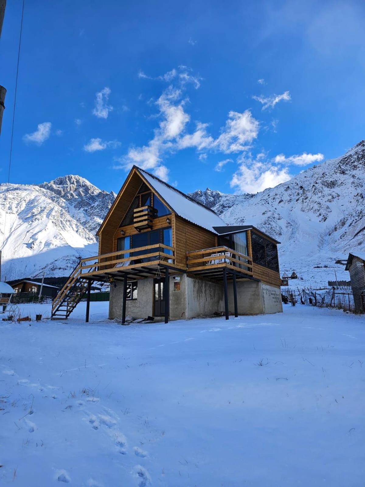 Mood Villa Kazbegi Quarto foto